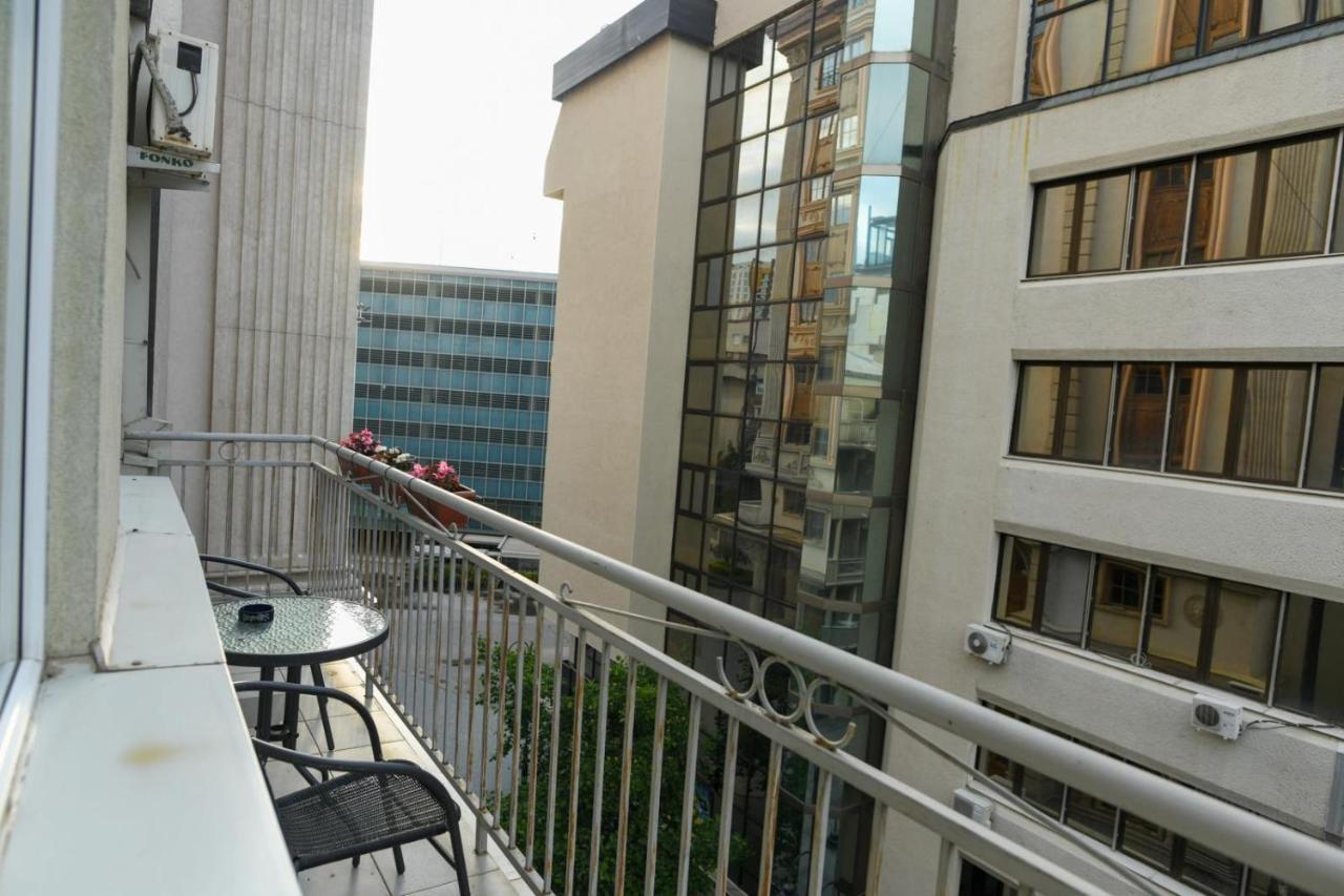 Elena Apartment Szkopje Kültér fotó