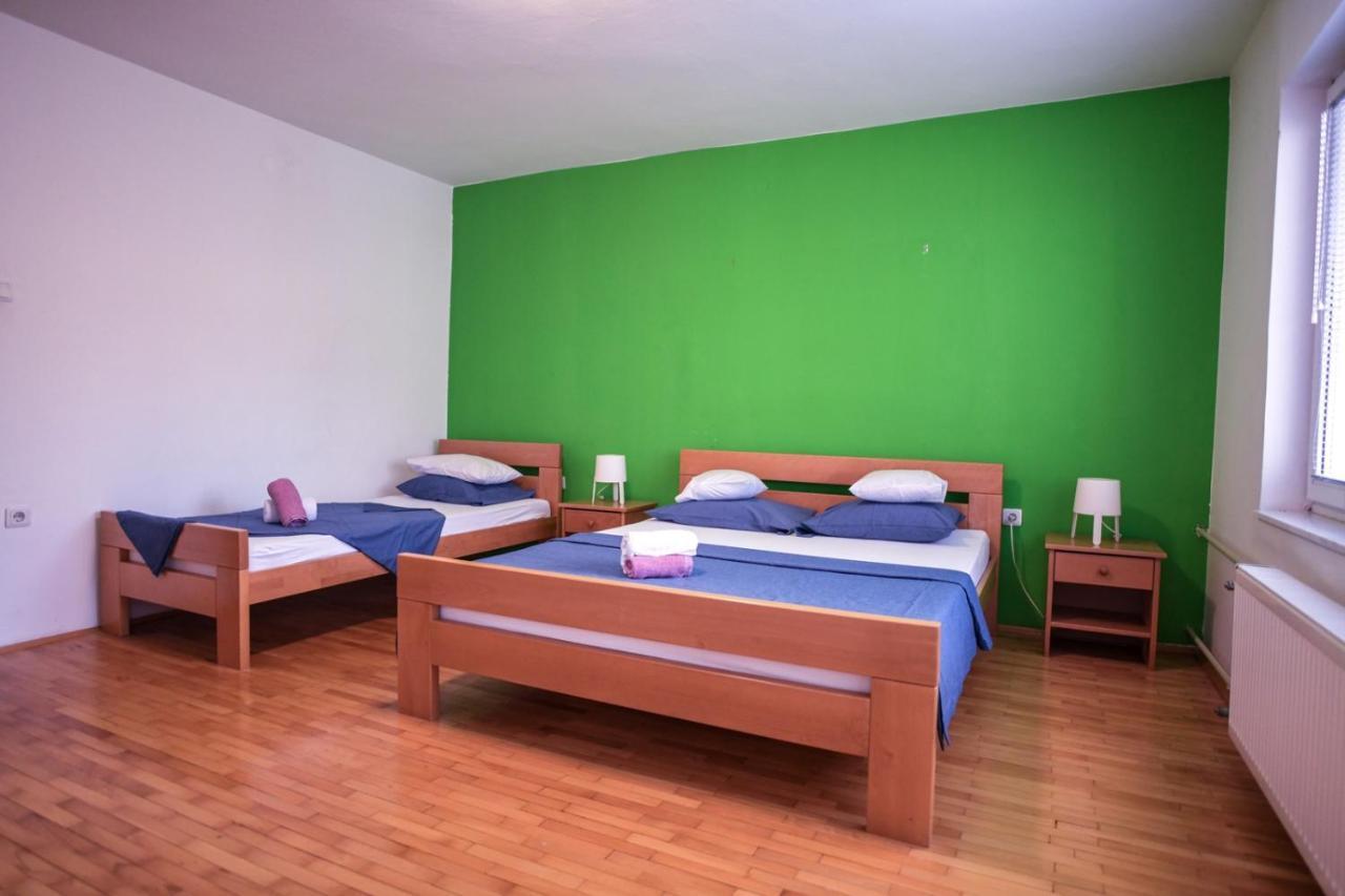 Elena Apartment Szkopje Kültér fotó